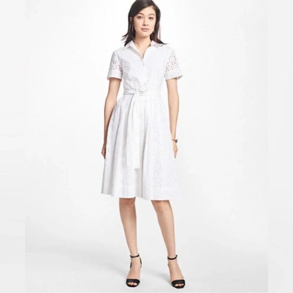 BROOKS Brothers 100% Cotton Eyelet Short Sleeve Midi Dress Size 6 (no belt) - Picture 1 of 16